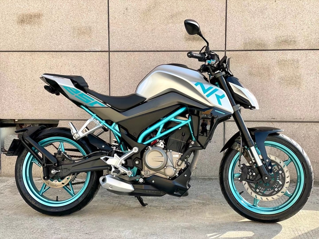 высокие приведенные в действие мотоциклы 150cc с воздухом охладили 4 двигатель клапана хода SOHC 2